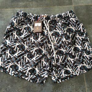 Louis Vuitton Size XL Brand New